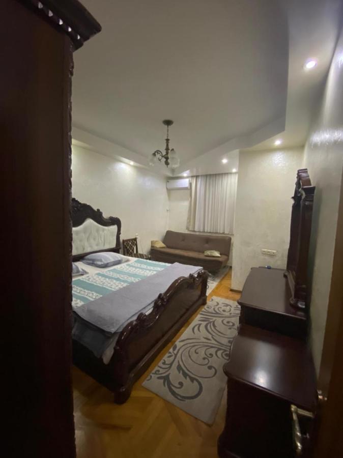 Apartment Ge Zvezda Batumi Exterior foto