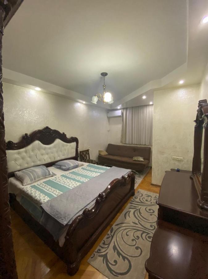 Apartment Ge Zvezda Batumi Exterior foto